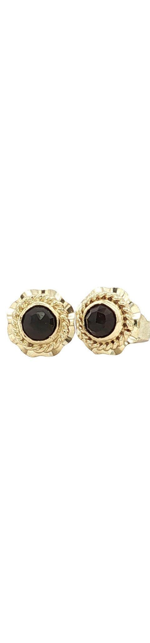 Vintage 14K Gold Stud Earrings with Garnet
